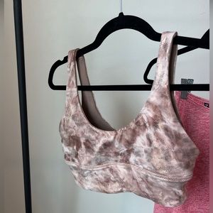 Reversible Lulu Lemon Women’s Sports Bra - Size 4